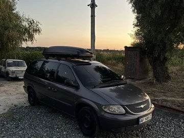 Авто Chrysler Voyager 2004 № 8911087