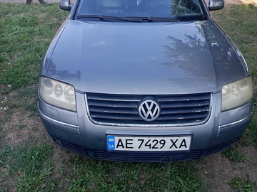 Авто Volkswagen Passat Variant 2003 № 8911093