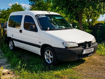 Авто Peugeot Partner 2002 № 8911096
