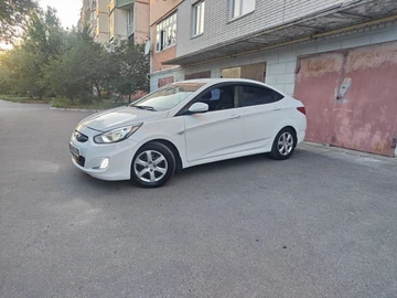 Авто Hyundai Accent 2011 № 8911099