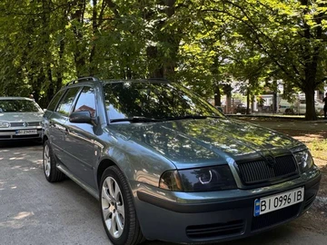 Авто Skoda Octavia 2004 № 8911111