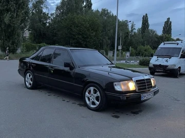 Авто Mercedes E Серия 1987 № 8911171