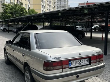 Авто Mazda 626 1990 № 8911189