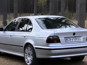 Авто BMW M5 2001 № 8911284
