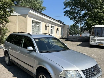 Авто Volkswagen Passat Sedan 2003 № 8911319