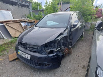 Авто Volkswagen Golf 2010 № 8911584