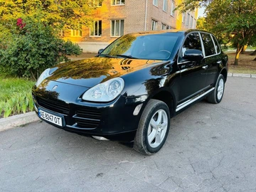 Авто Porsche Cayenne 2006 № 8911594