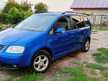 Авто Volkswagen Touran 2005 № 8911599