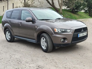 Авто Mitsubishi Outlander 2010 № 8911610