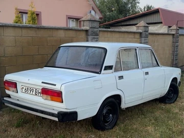 Авто ВАЗ 2105 1988 № 8911646