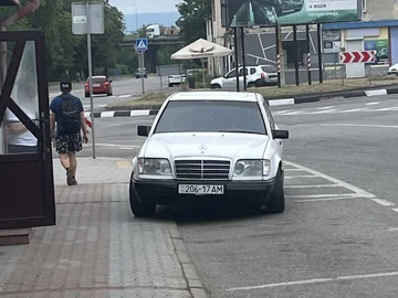 Авто Mercedes Cla 1995 № 8911854