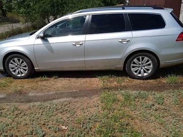 Авто Volkswagen Passat Variant 2014 № 8912005