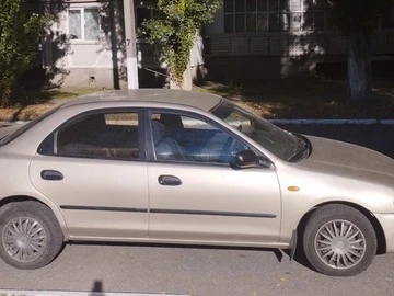 Авто Mazda 121 1996 № 8912045
