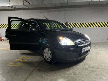 Авто Ford Fiesta 2006 № 8912094
