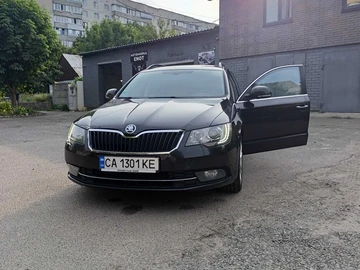 Авто Skoda Superb 2015 № 8912146