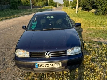 Авто Volkswagen Golf 2001 № 8912227