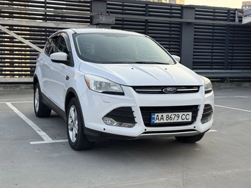 Авто Ford Escape 2013 № 8912237