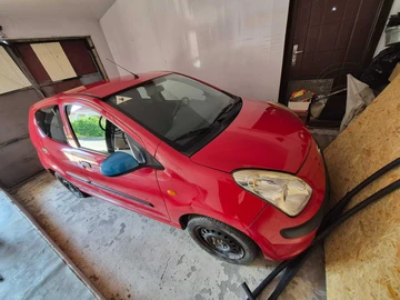 Авто Nissan Pixo 2009 № 8912281