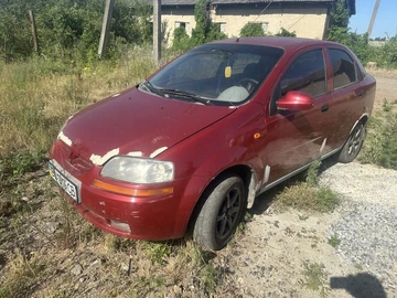 Авто Chevrolet Aveo 2004 № 8912299