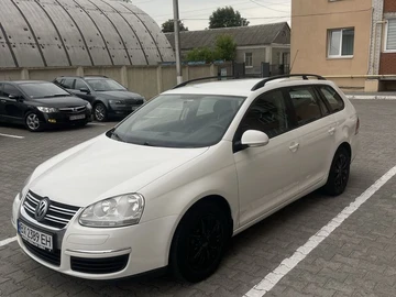 Авто Volkswagen Golf 2008 № 8912310