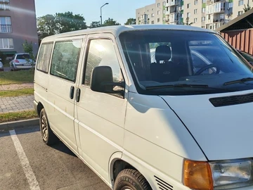 Авто Volkswagen Transporter 2001 № 8912382