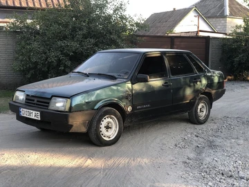 Авто ВАЗ 21099 2005 № 8912397