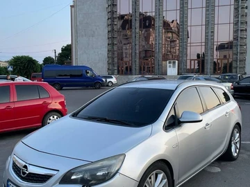 Авто Opel Astra 2011 № 8912404