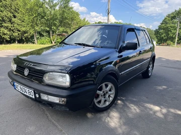 Авто Volkswagen Golf 1995 № 8912492