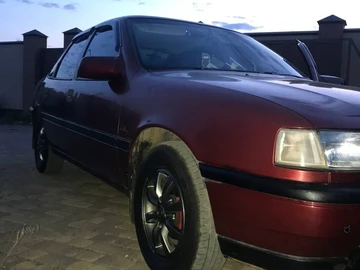 Авто Opel Vectra 1992 № 8912520