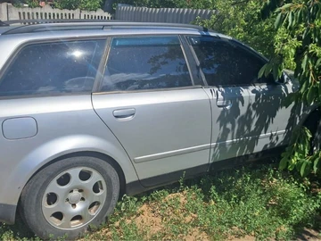 Авто Audi A4 2001 № 8912560