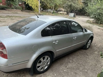 Авто Volkswagen Passat Sedan 2003 № 8912611