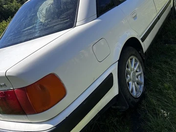 Авто Audi 100 1992 № 8912663