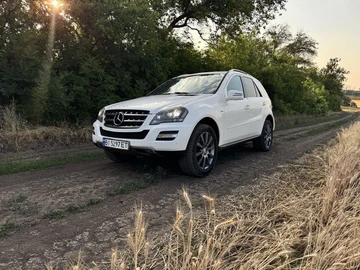 Авто Mercedes Ml Серия 2011 № 8912792