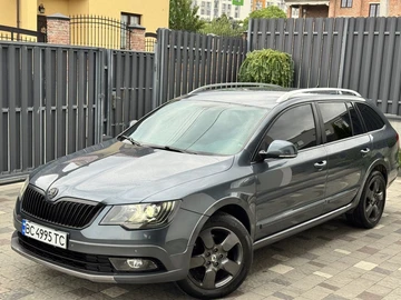 Авто Skoda Superb 2015 № 8912811