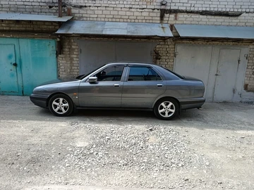 Авто Lancia Kappa 1996 № 8912879