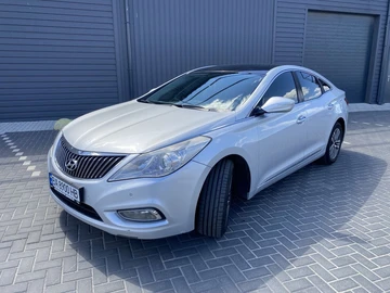 Авто Hyundai Grandeur 2013 № 8913010