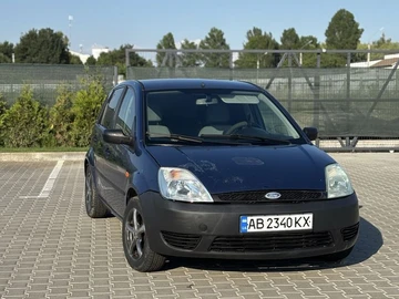 Авто Ford Fiesta 2002 № 8913109