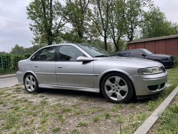 Авто Opel Vectra 1999 № 8913112