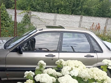 Авто Mitsubishi 3000 Gt 1988 № 8913126