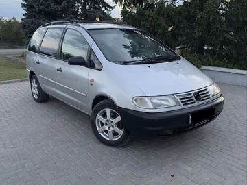Авто Volkswagen Sharan 1999 № 8913182