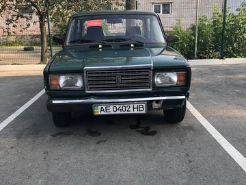 Авто ВАЗ 2107 1996 № 8913336
