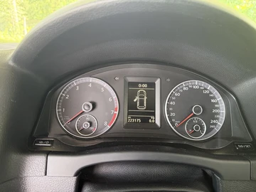 Авто Volkswagen Tiguan 2012 № 8913515