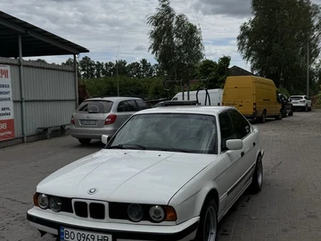 Авто BMW 5 Серия 1993 № 8913558