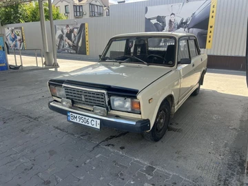 Авто ВАЗ 2107 1991 № 8913692
