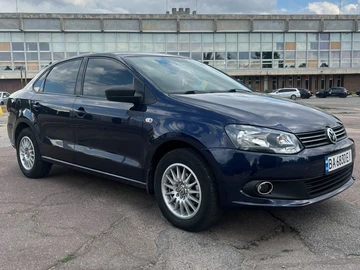 Авто Volkswagen Polo 2011 № 8913712