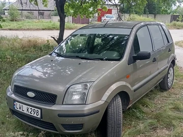 Авто Ford Fusion 2004 № 8913854