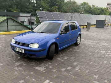 Авто Volkswagen Golf 1999 № 8913877