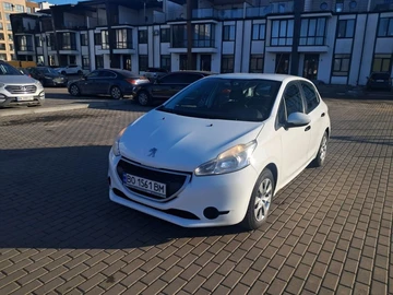 Авто Peugeot 208 2013 № 8914062