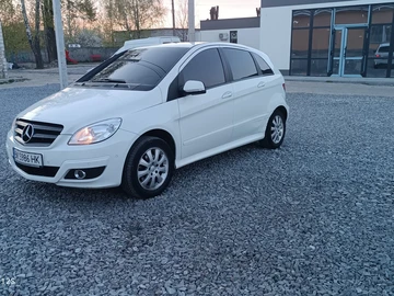 Авто Mercedes B Серия 2010 № 8914069