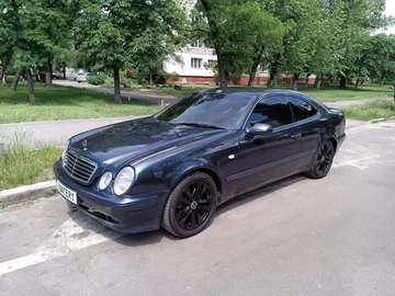 Авто Mercedes Clk Серия 1998 № 8914102